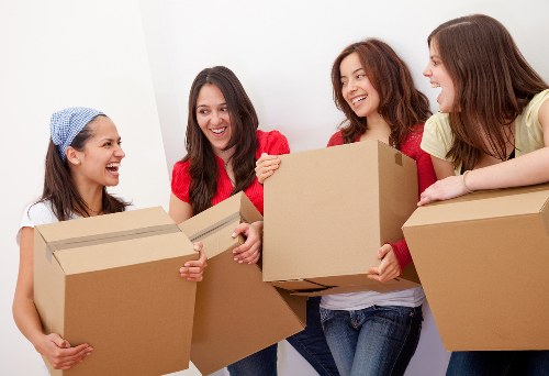Local student removals service handling move day access in Haringey